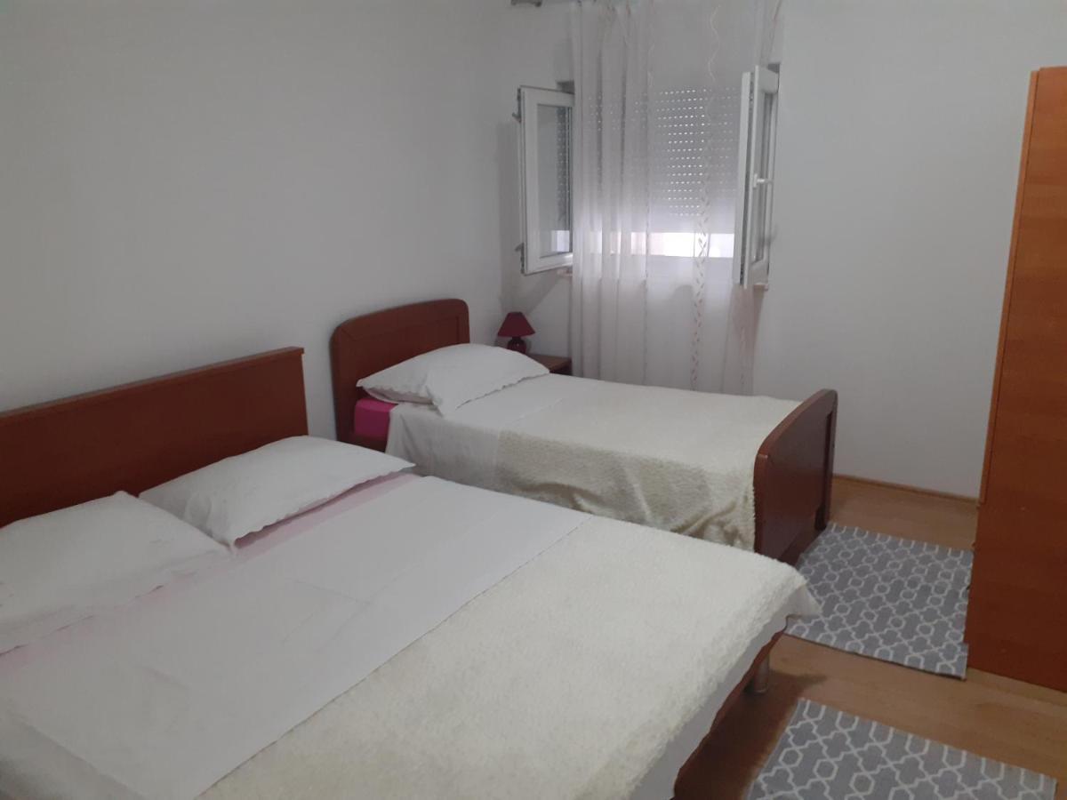 Apartment Papak Trogir Luaran gambar